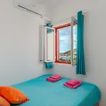 Apollon House On The Sea